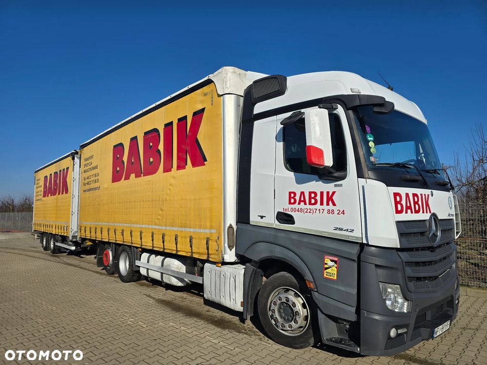 Mercedes-Benz actros - 1