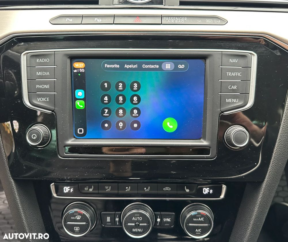 Volkswagen Passat Variant 2.0 TDI SCR DSG Highline - 22