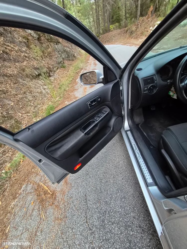 VW Golf Variant - 10