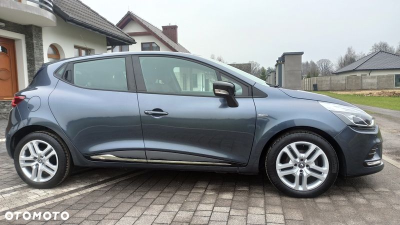 Renault Clio 1.2 16V 75 LIMITED 2018 - 37
