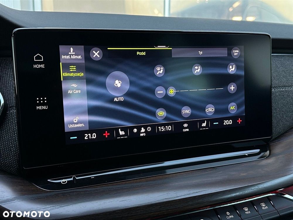 Skoda Octavia 2.0 TDI 4x4 Scout DSG - 27