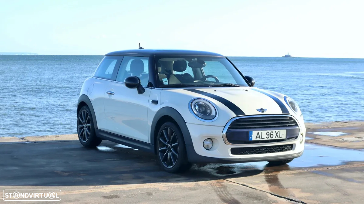 MINI 3 Portas Cooper D Aut. - 3