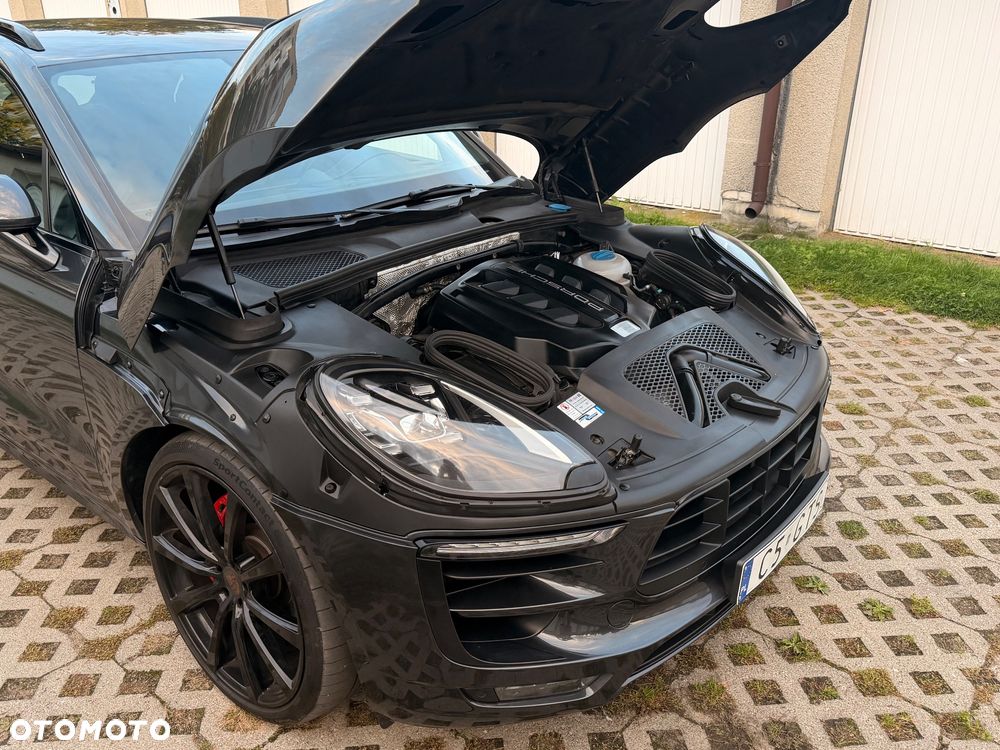 Porsche Macan GTS PDK - 11