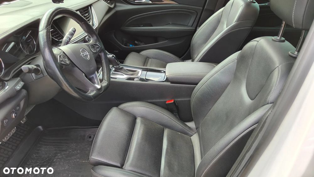 Opel Insignia 2.0 CDTI 4x4 Ultimate S&S - 11