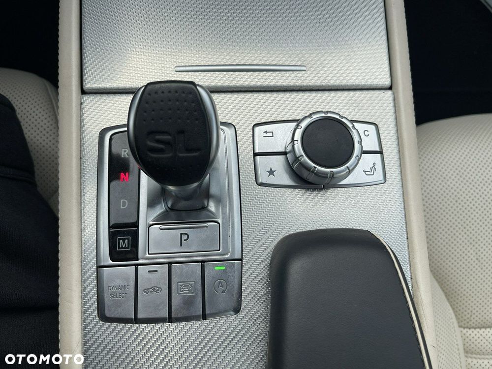 Mercedes-Benz SL 500 - 15