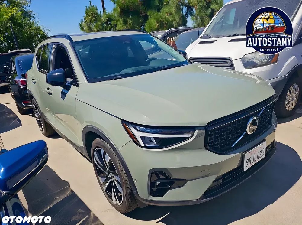 Volvo XC 40 B5 AWD Ultimate Dark - 2