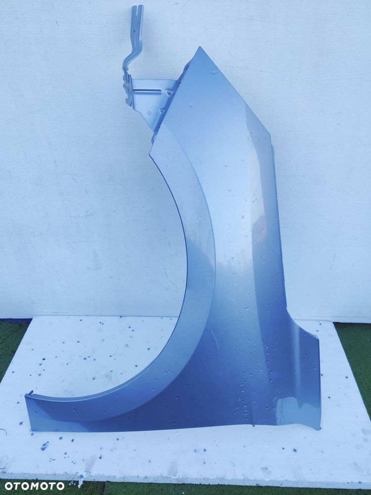 Błotnik lewy Opel Corsa F - 2