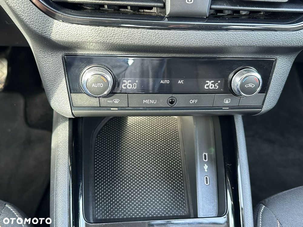 Skoda Kamiq 1.6 TDI DSG Ambition - 32