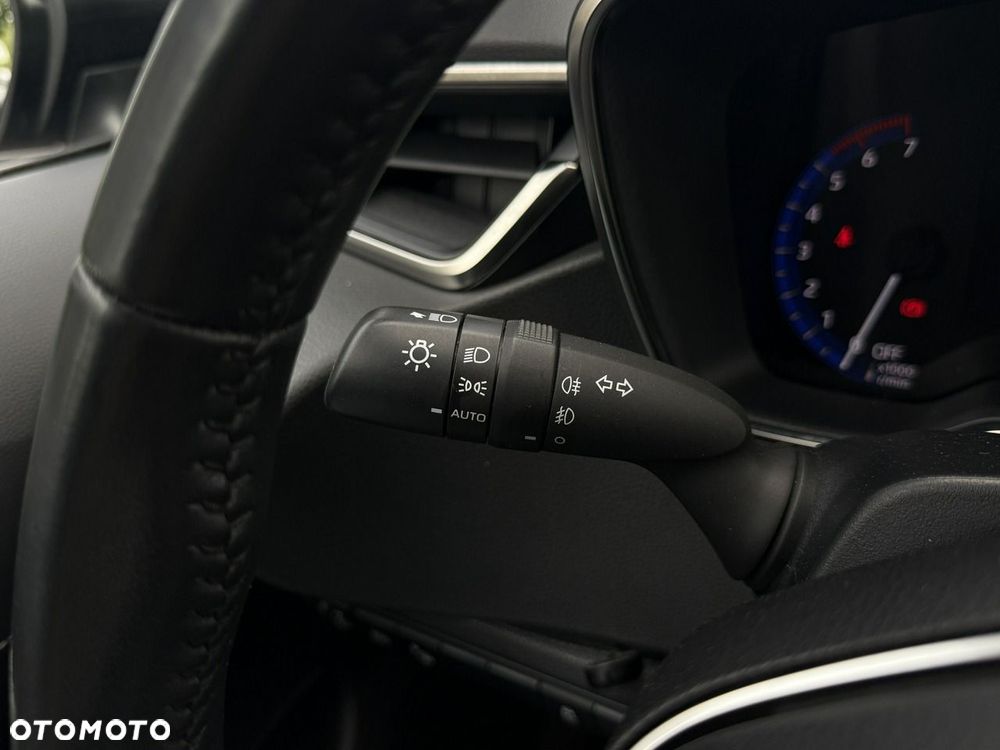 Toyota Corolla 1.8 Hybrid Comfort - 20