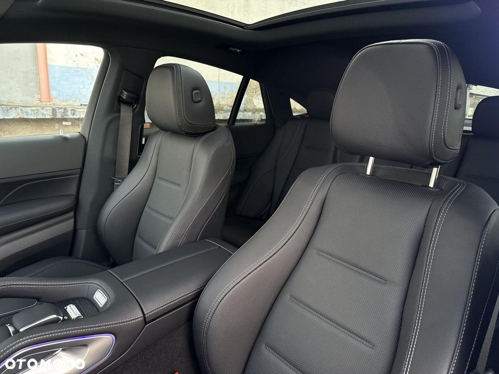Mercedes-Benz GLE - 11