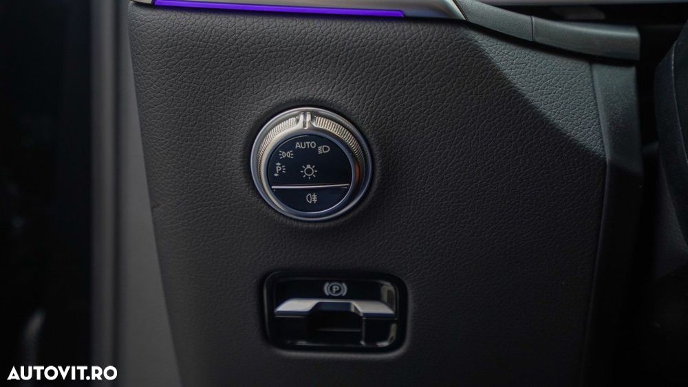 Mercedes-Benz GLC Coupe 300 e 4MATIC - 16