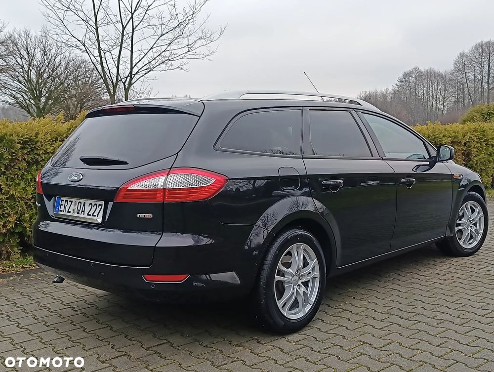 Ford Mondeo 2.0 TDCi Black Magic - 6