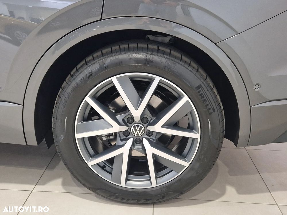 Volkswagen Touareg V6 TDI 4MOTION R-Line - 10