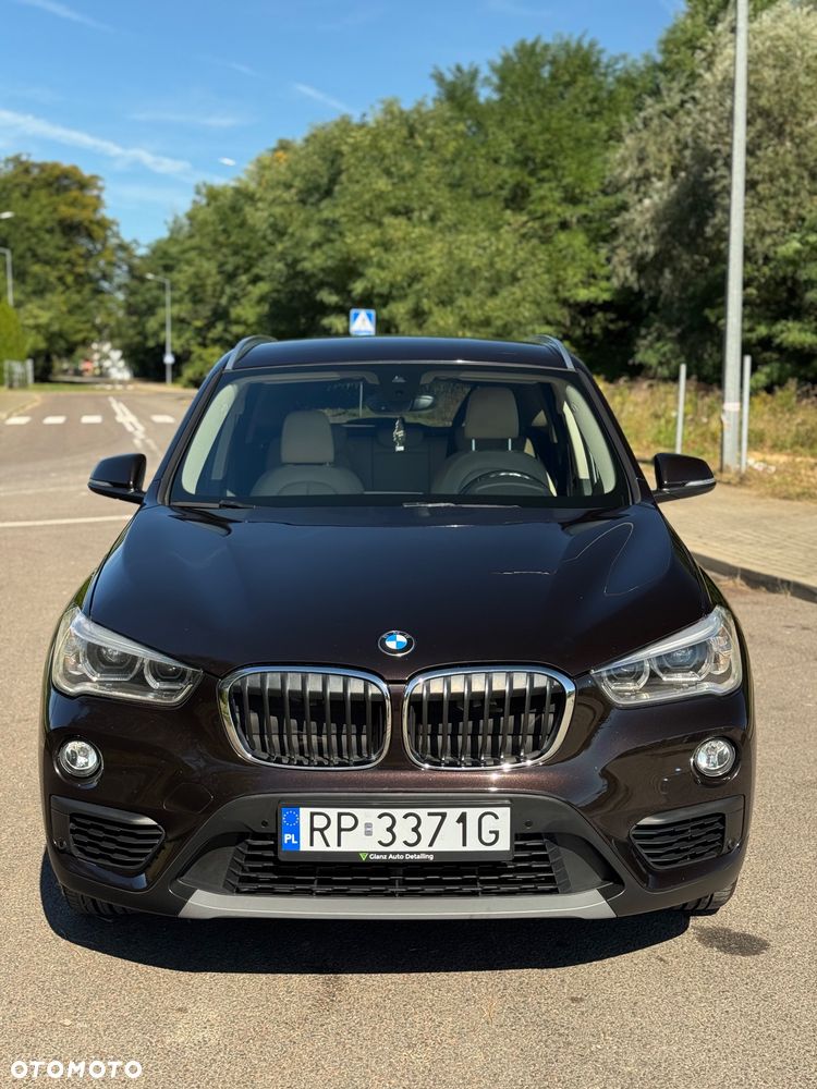 BMW X1 sDrive18d Advantage - 4