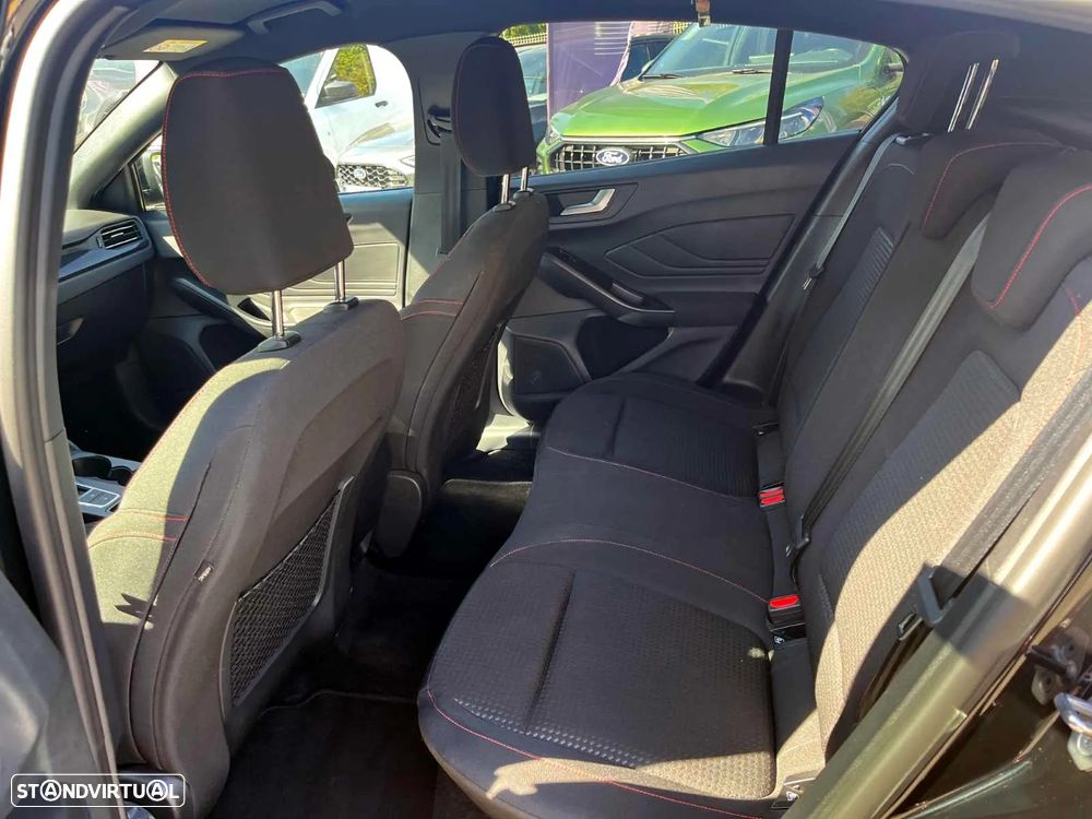Ford Focus 1.5 TDCi EcoBlue ST-Line Aut. - 3