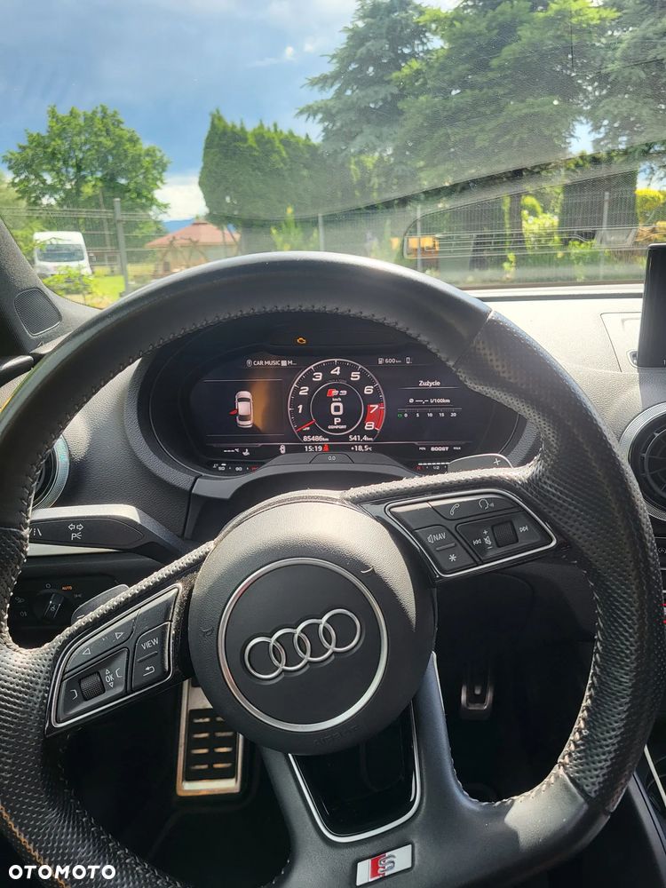 Audi S3 S tronic - 13