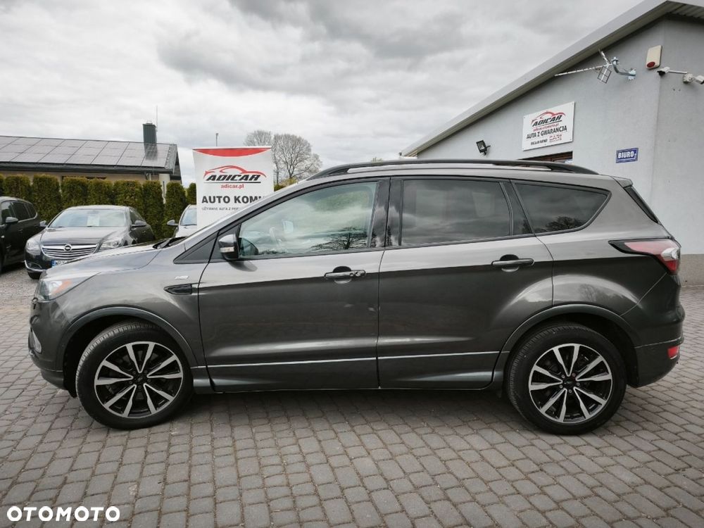 Ford Kuga - 2