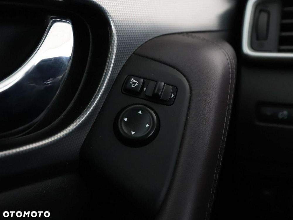 Nissan Qashqai 1.3 DIG-T DCT TEKNA+ - 33