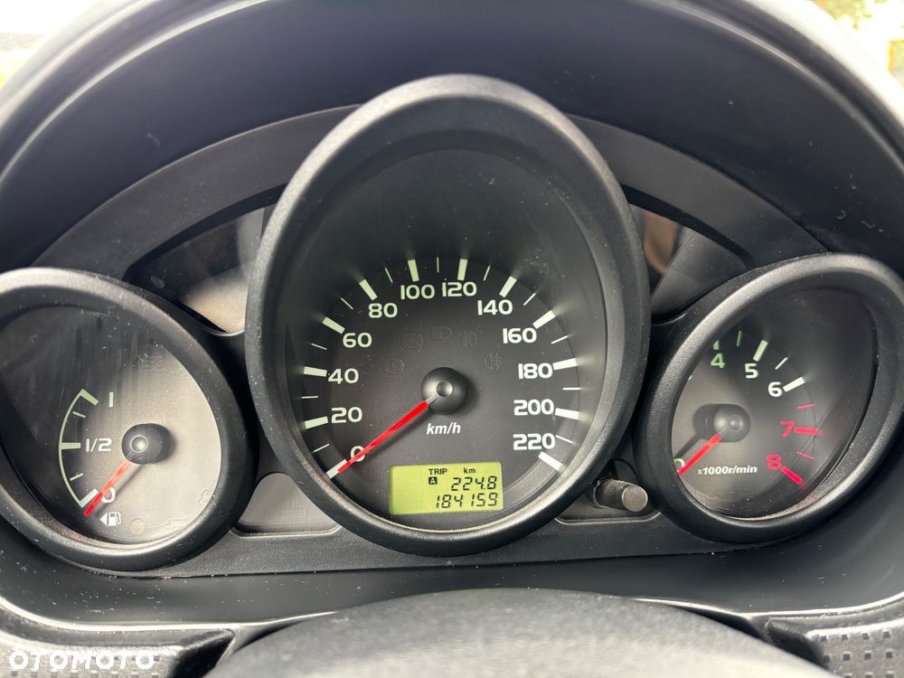 Mitsubishi Colt 1.3 Inform - 5