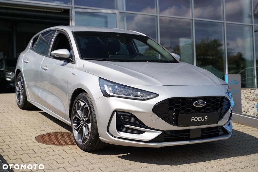 Ford Focus 1.0 EcoBoost mHEV ST-Line X - 3
