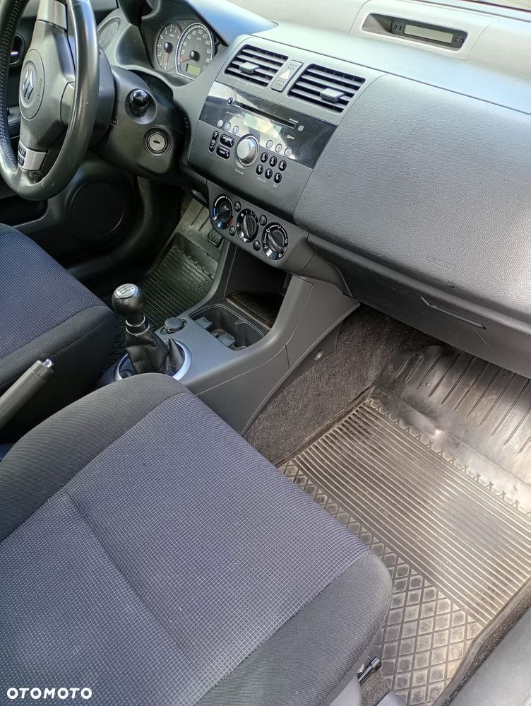 Suzuki Swift 1.3 GC (klm) - 15