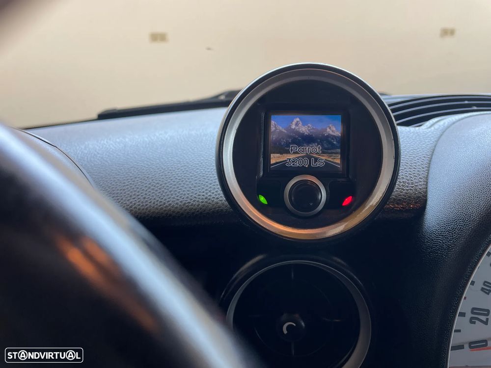 MINI Clubman Cooper D - 16