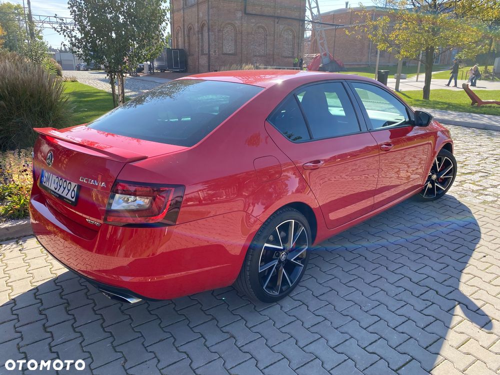 Skoda Octavia 2.0 TSI RS 245 DSG - 30