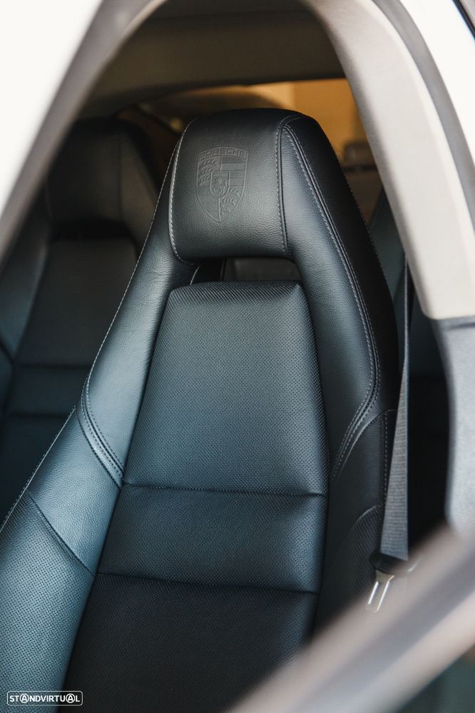 Porsche Panamera Standard - 10