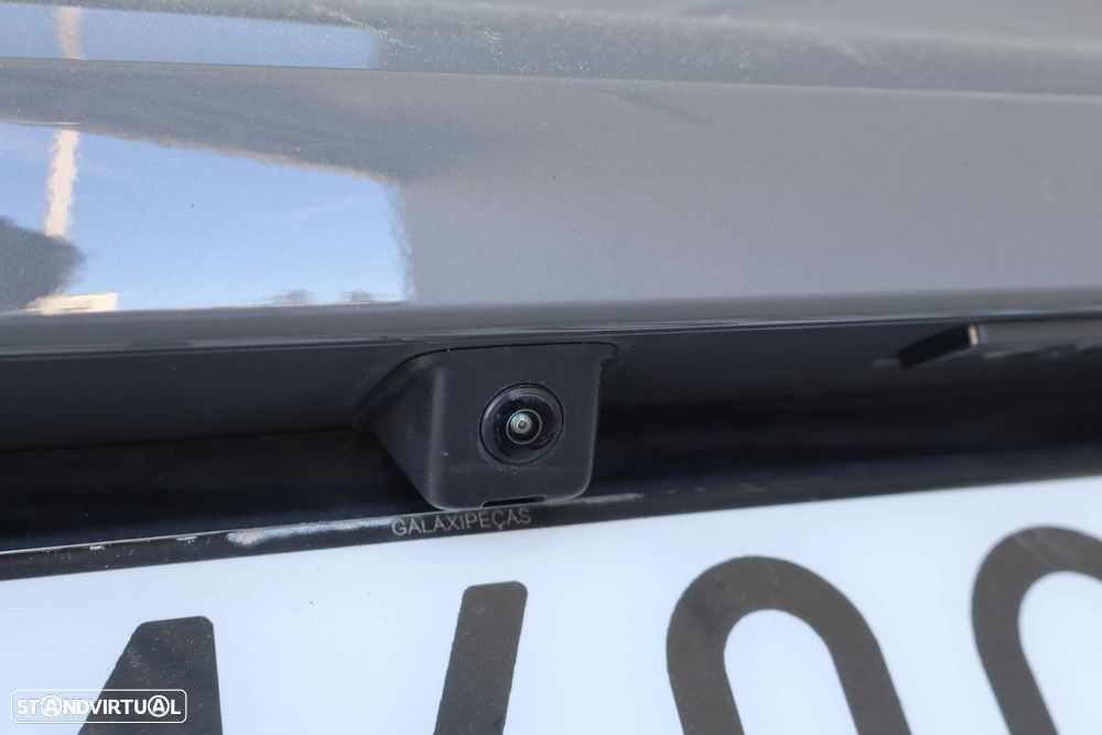 Peugeot 208 1.2 Hybrid Allure e-DCS6 - 12