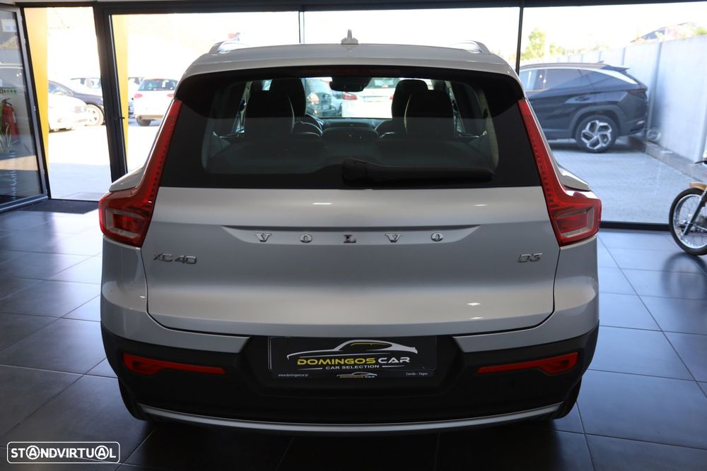 Volvo XC 40 2.0 D3 Momentum Plus - 6