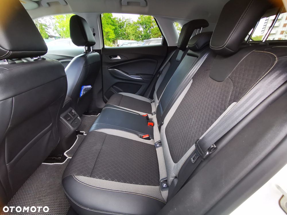 Opel Grandland X 1.2 Start/Stop Automatik INNOVATION - 18
