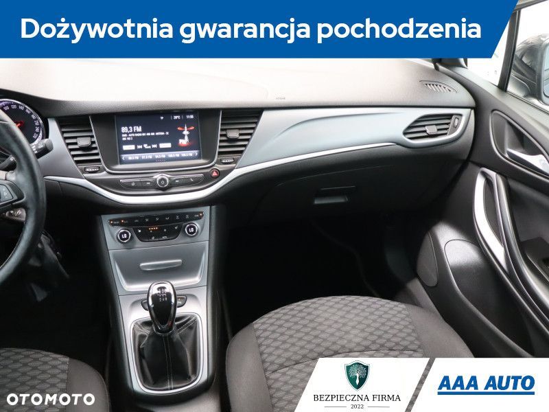 Opel Astra - 10