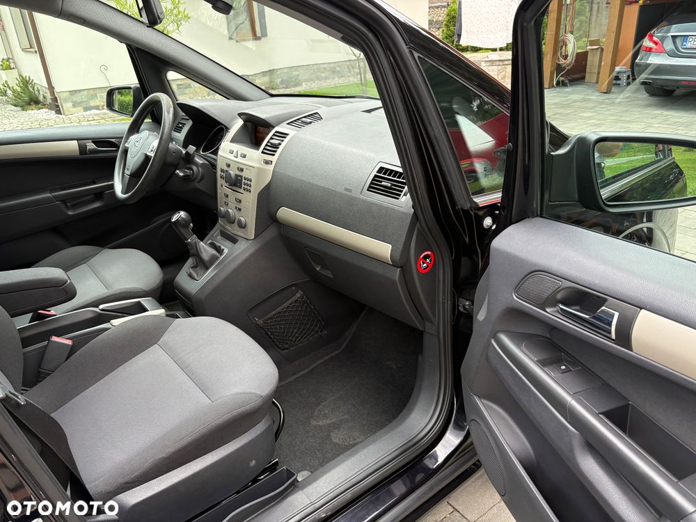 Opel Zafira 1.8 Family - 7
