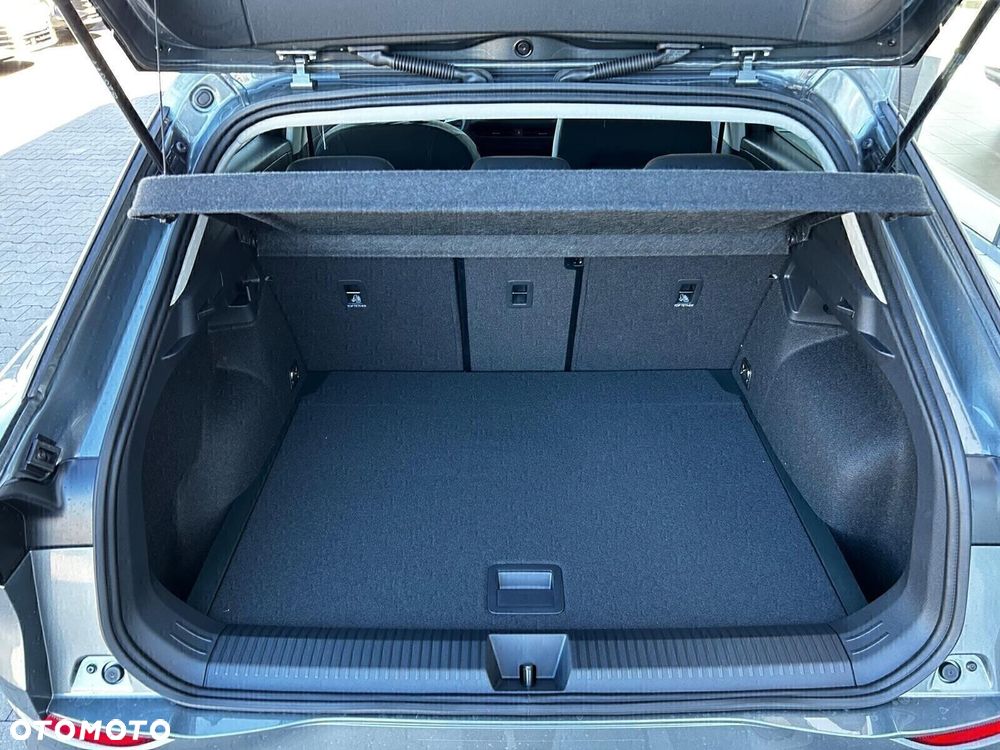 Volkswagen T-Roc - 19