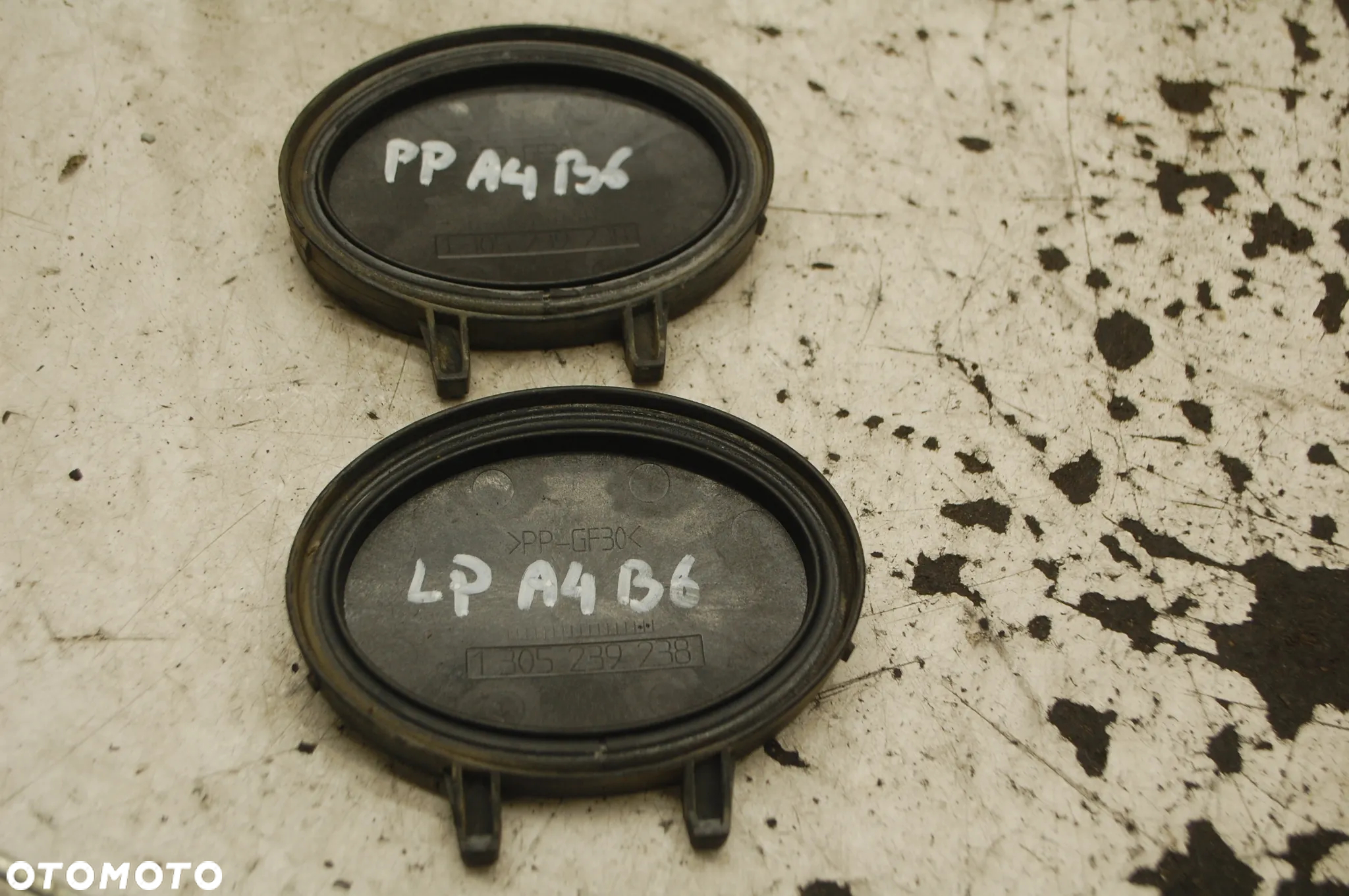 ZAŚLEPKA LAMPY PRZÓD PRZEDNIEJ 1305239238 AUDI A3 8P A4 B7 - 4