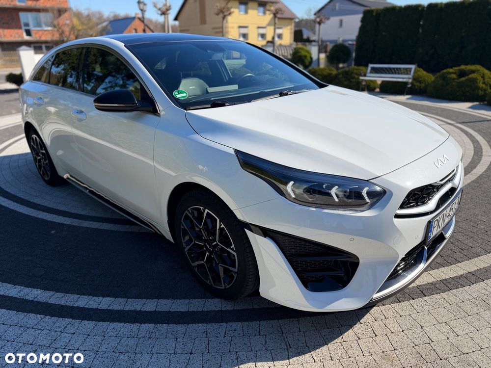 Kia ProCeed - 22