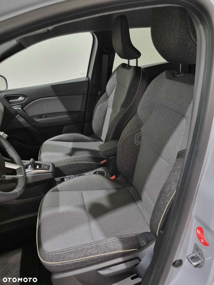 Renault Captur - 15