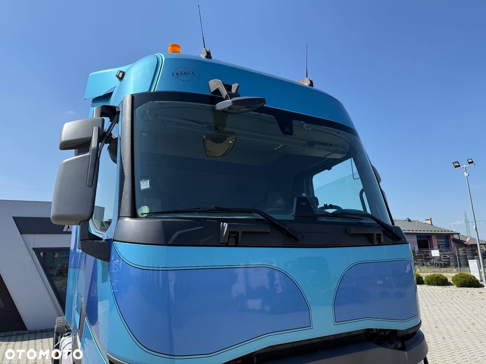 Renault T480 / LOW DECK / MEGA / 13L / Z FRANCJI / STAN BDB / / / - 24