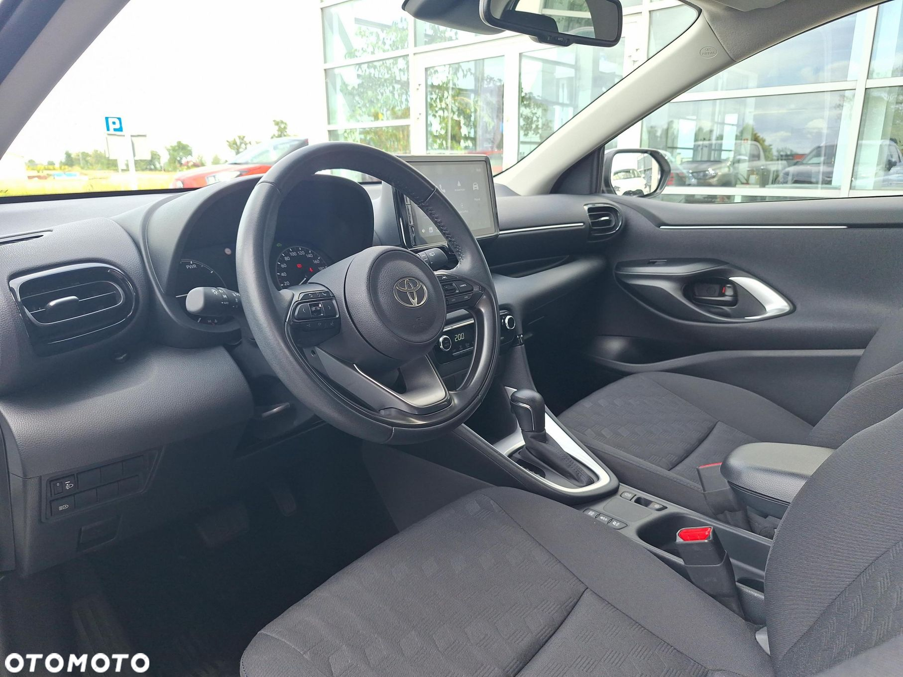 Toyota Yaris - 11