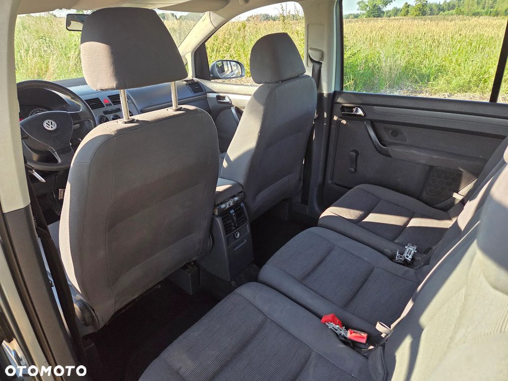 Volkswagen Touran 1.9 TDI Trendline - 8