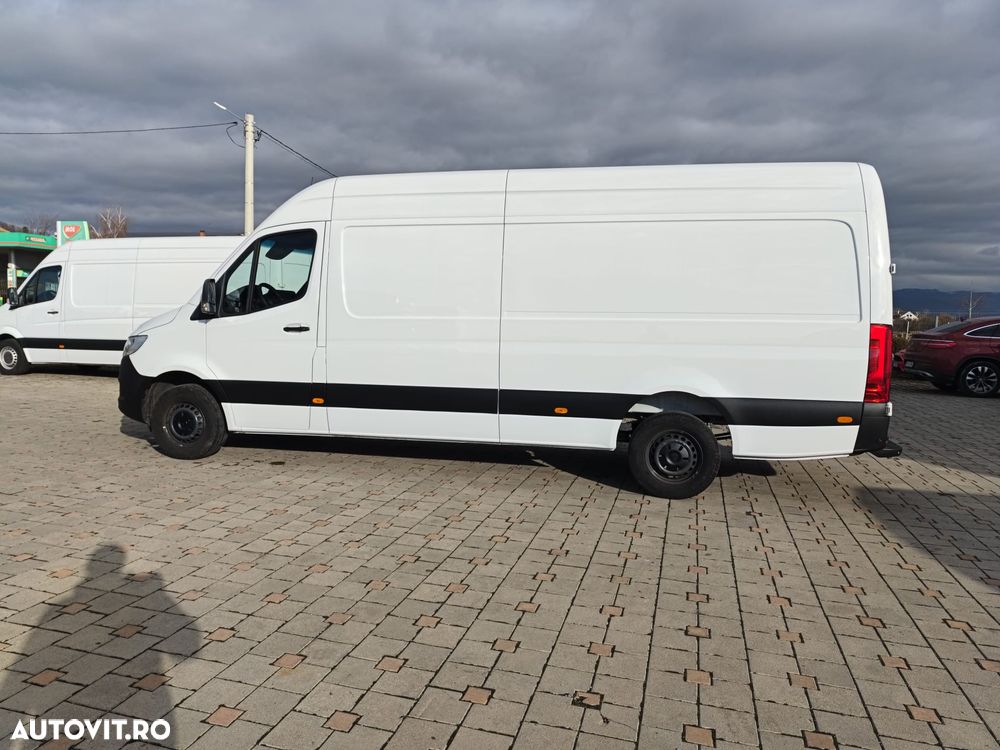 Mercedes-Benz Sprinter - 7