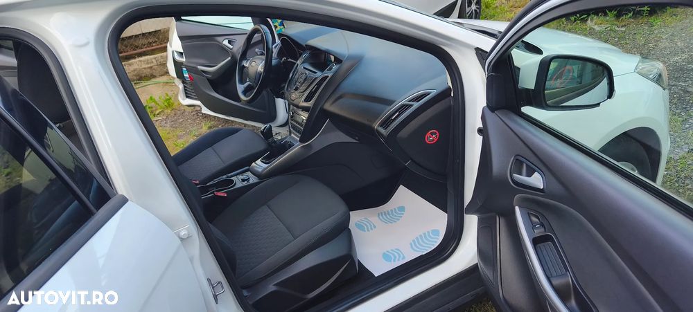 Ford Focus 1.0 EcoBoost Start Stop Trend - 23