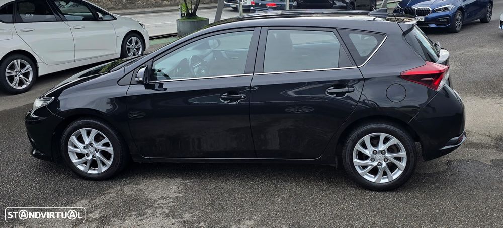 Toyota Auris 1.4 D-4D Cool - 5
