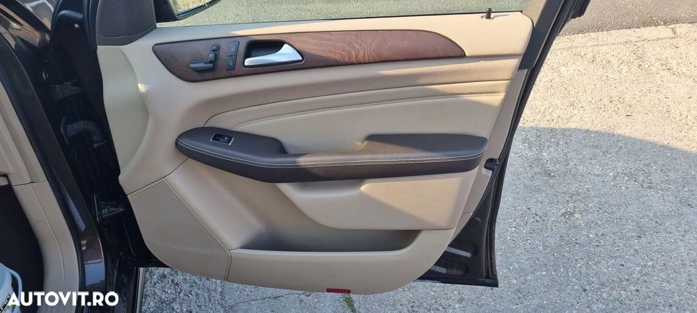 Mercedes-Benz ML 350 BlueTec 4MATIC Aut - 13