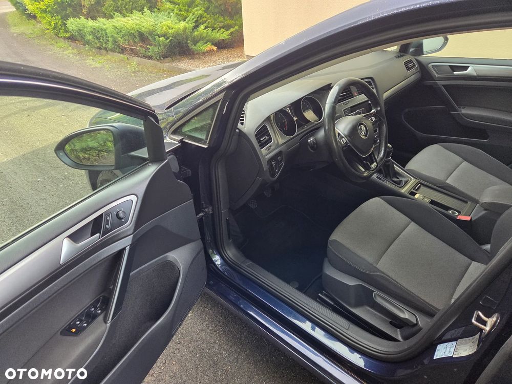 Volkswagen Golf 1.6 TDI BlueMotion Technology Comfortline - 9