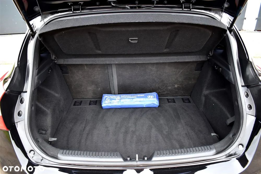 Hyundai i30 1.4 Trend - 24