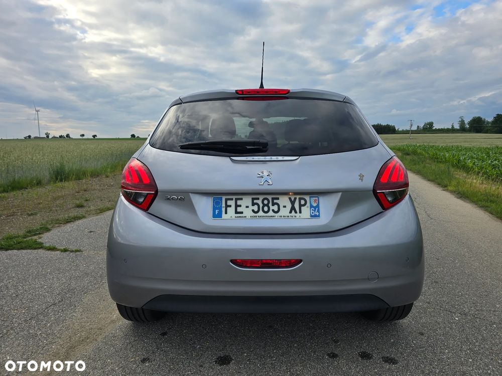 Peugeot 208 1.2 PureTech GPF Allure S&S - 3