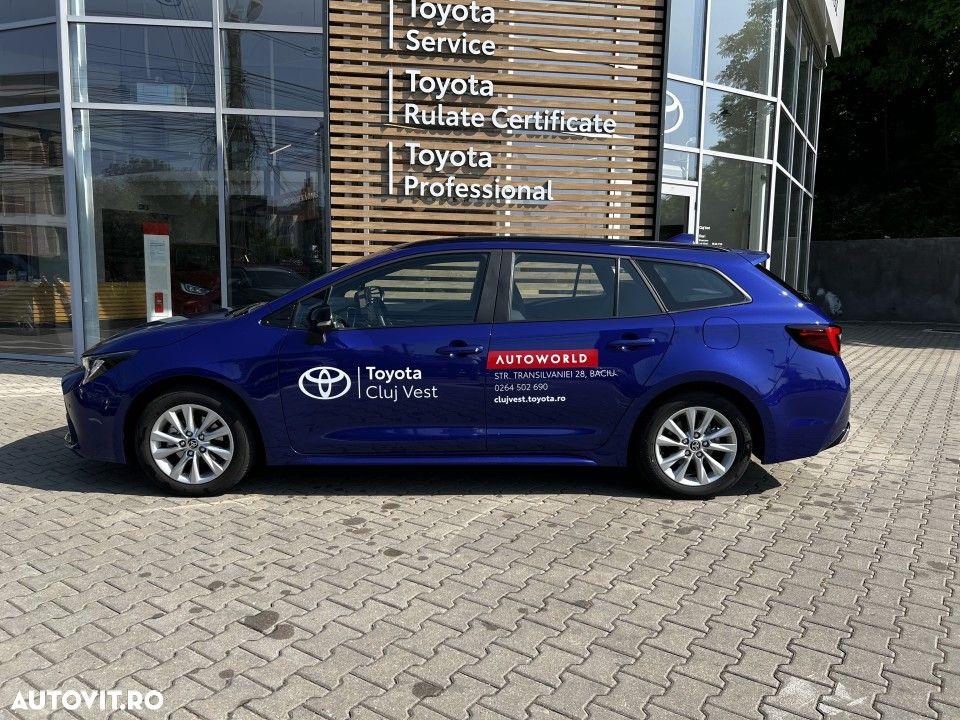 Toyota Corolla - 5