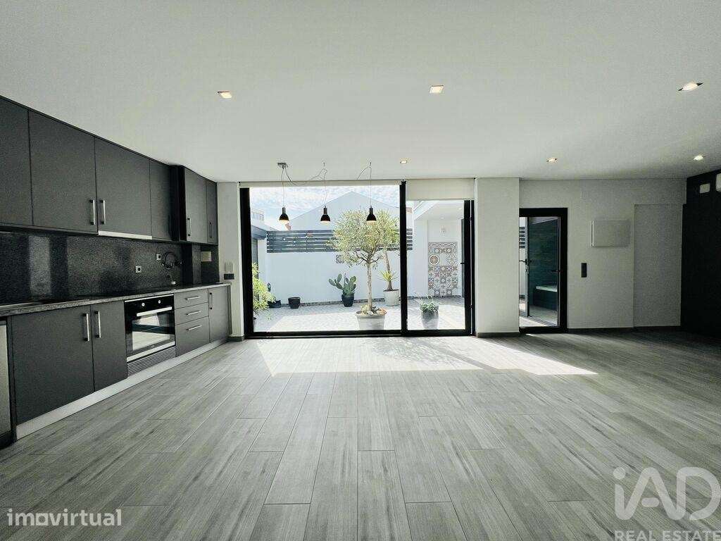 Casa / Villa T2 em Alfeizerão de 104 m2 - Grande imagem: 4/28
