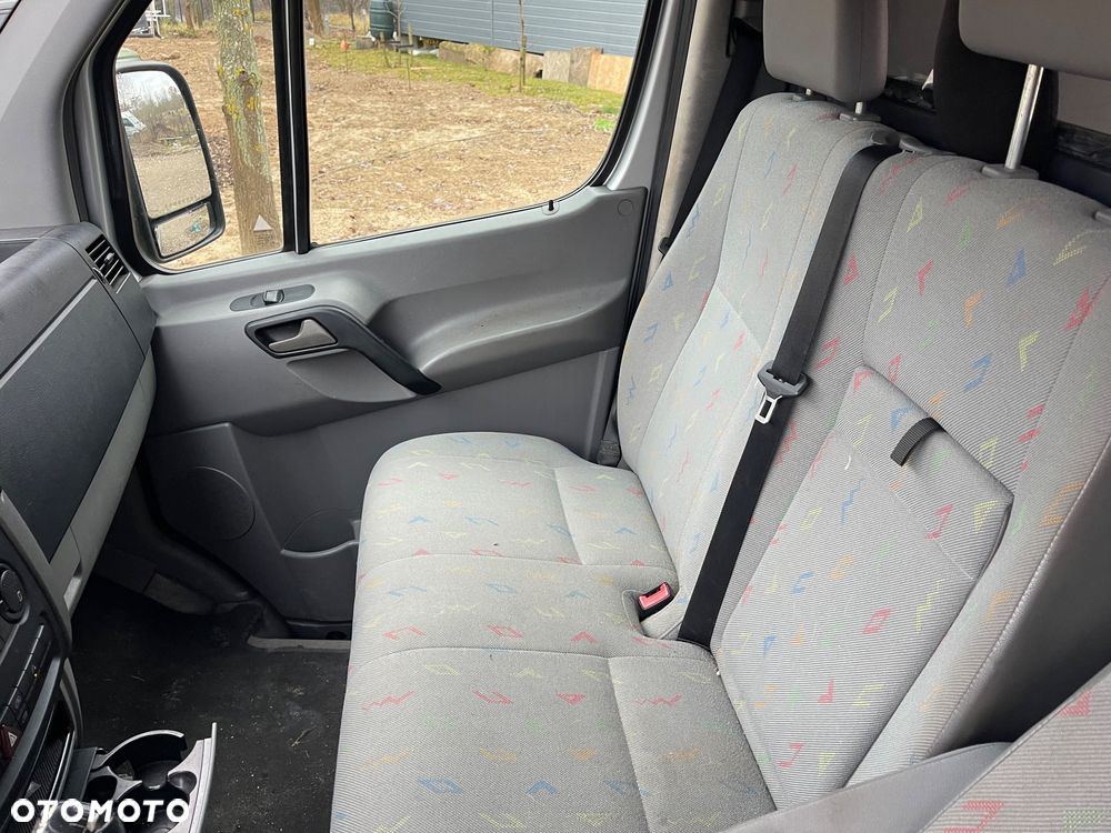 Volkswagen Crafter - 13